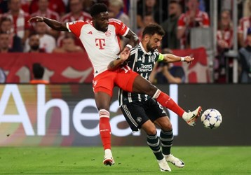 video Highlight : Bayern Munich 4 - 3 MU (Cúp C1)